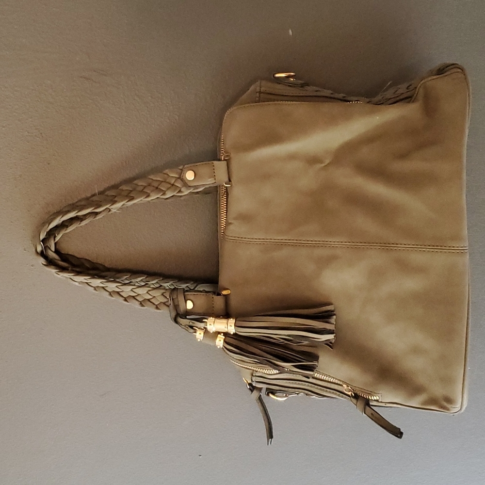 Purse - Picture 1 of 6